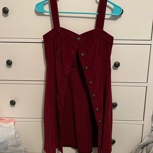 Button down dress, lose fitted (can wear long sleeve shirt underneath)